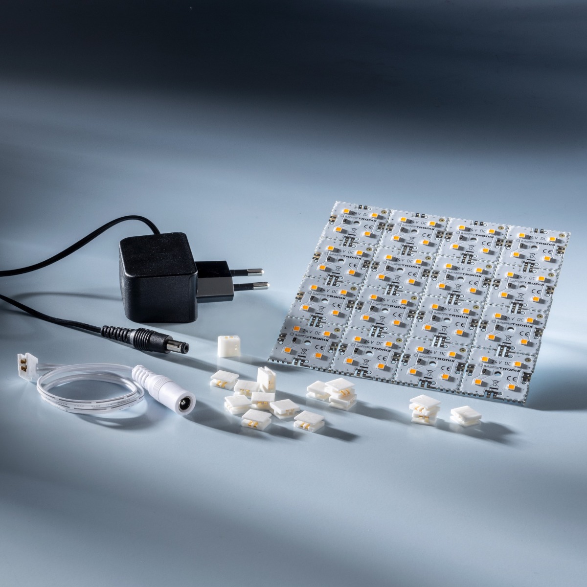 Plug&Play Starter-Set 16x Nichia LED Backlight Module MatrixMini 4 LEDs 24V White 2700K 1088lm and 7.6W 4.72"x4.72" total with driver and cables