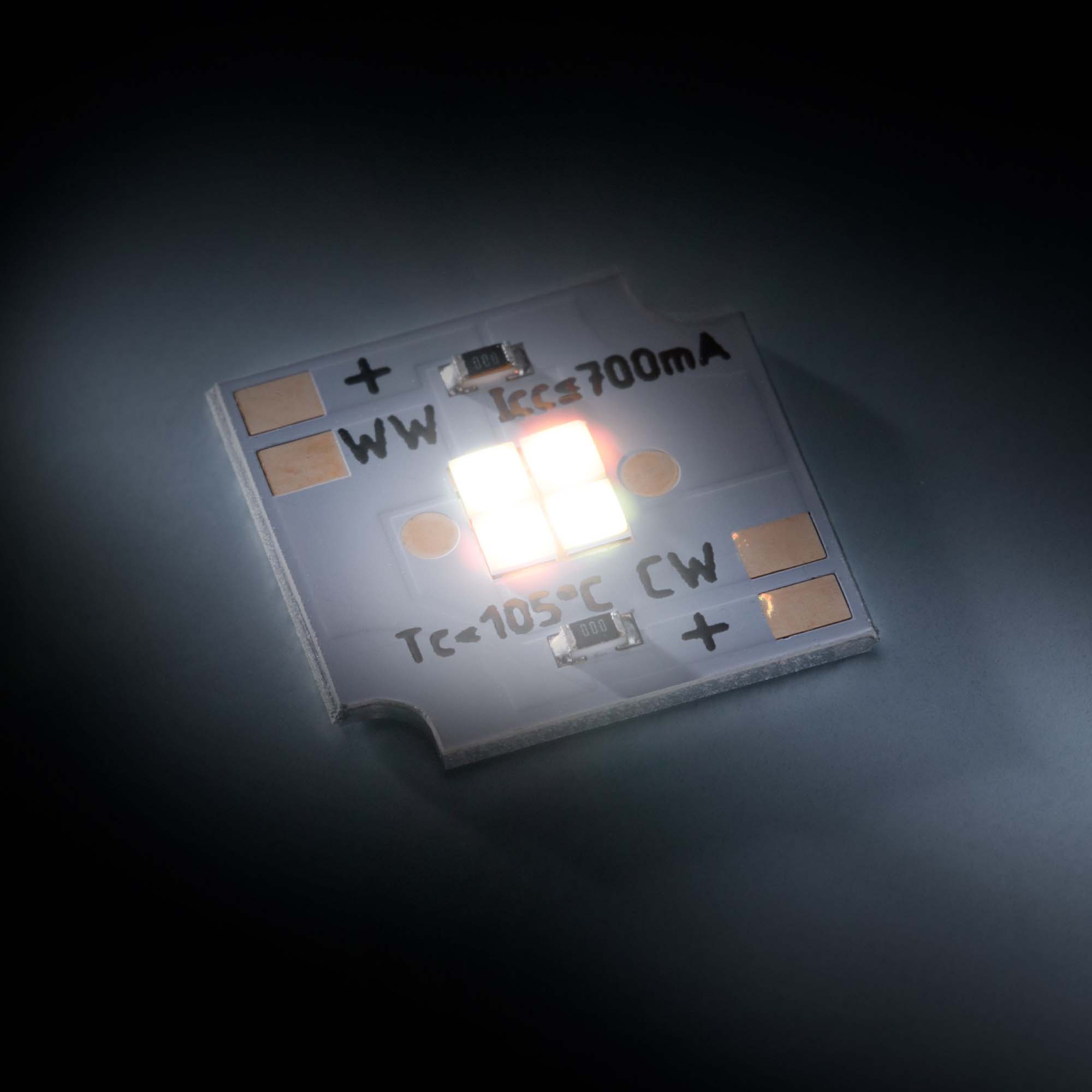 SmartArray Q4 Tunable White LED Module square 0.53