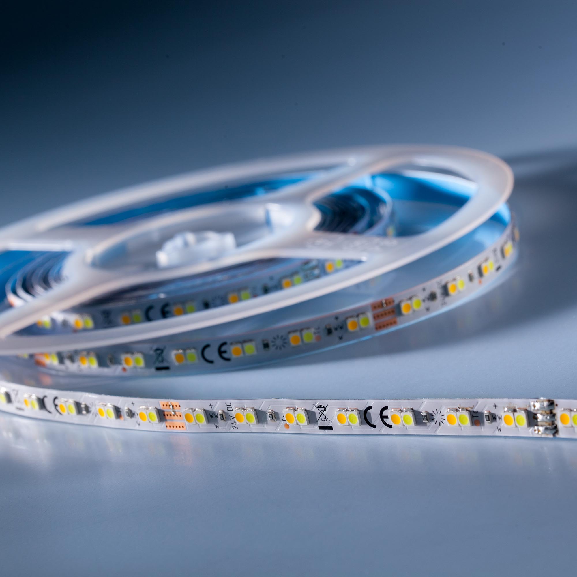 LumiFlexTW-1070 Eco LED Strip Tunable white 2700-6500K 2100lm 24V 140 LEDs/m 16ft/5m reel (260lm & 3W/ft)